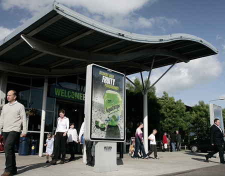 Advertise your product/brand at Motorway Service Areas