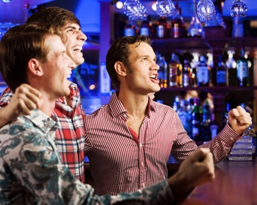 Capture Millions of Football Fans In Bars This Football Season